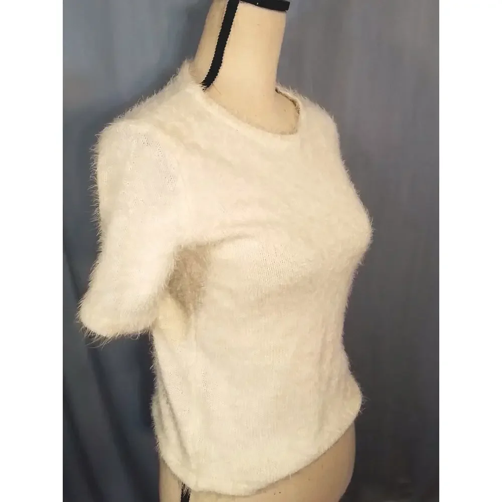 EBBY AND I  soft cozy short sleeve crop  sweater
